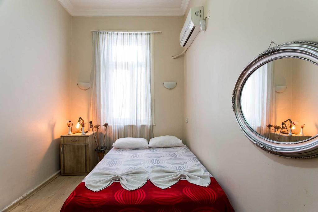 Laguna Otel Pansiyon İzmir Dış mekan fotoğraf